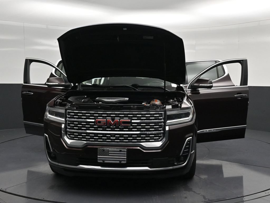 Used 2020 GMC Acadia Denali w/ Technology Package FWD image 34