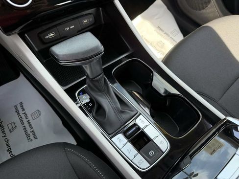 Certified 2024 Hyundai Tucson SE AWD/4WD image 19