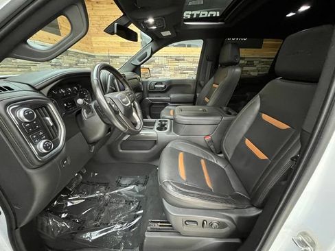 Used 2021 GMC Sierra 1500 AT4 w/ AT4 Preferred Package AWD/4WD image 34
