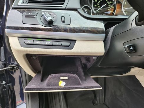 Used 2013 BMW 750Li image 30