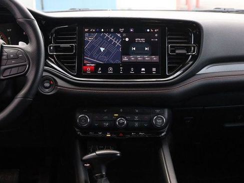 Used 2025 Dodge Durango GT image 25