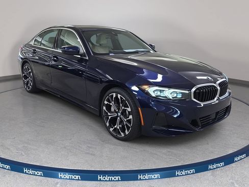 Used 2026 BMW 330i Sedan w/ Premium Package RWD image 4