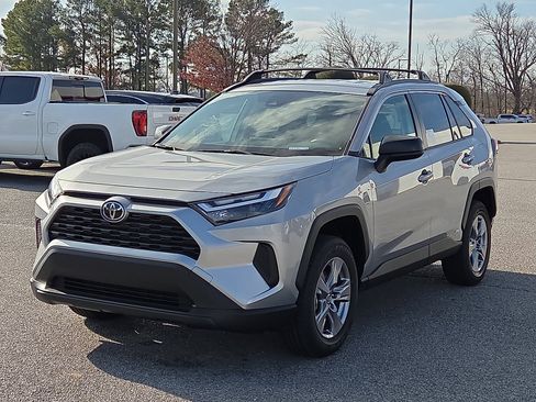 New 2025 Toyota RAV4 LE image 2