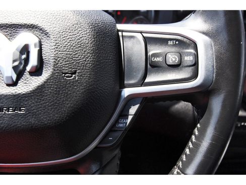 Used 2024 RAM 2500 Big Horn AWD/4WD image 20