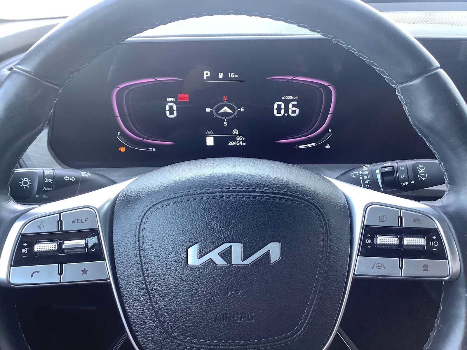 Used 2024 Kia Telluride EX X-Line AWD/4WD image 16