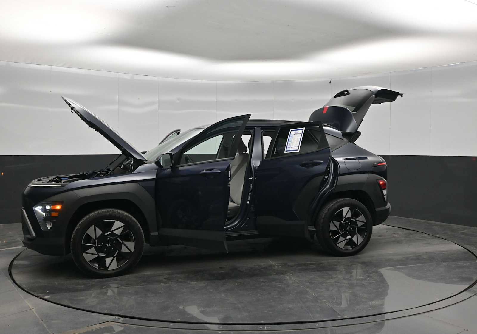 Used 2024 Hyundai Kona SEL AWD/4WD image 47
