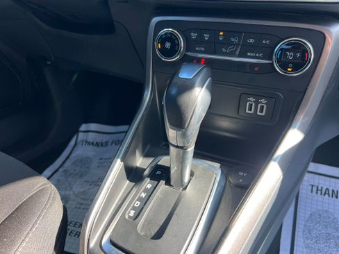 Used 2020 Ford EcoSport SE image 16