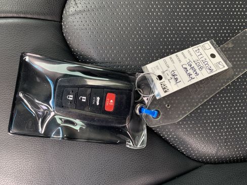 Used 2018 Toyota Camry XSE w/ Driver Assist Package FWD image 37