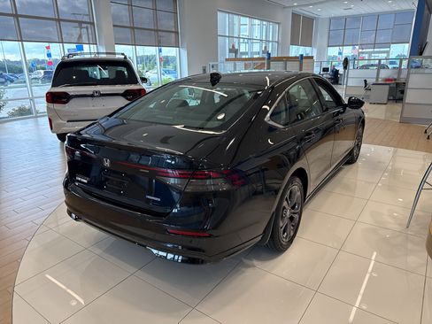 New 2026 Honda Accord EX-L image 4