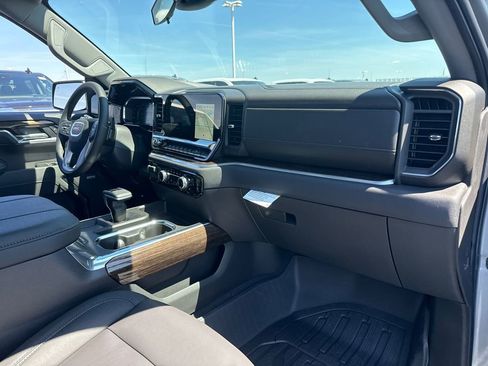 New 2026 GMC Sierra 1500 Elevation w/ Elevation Premium Package AWD/4WD image 40