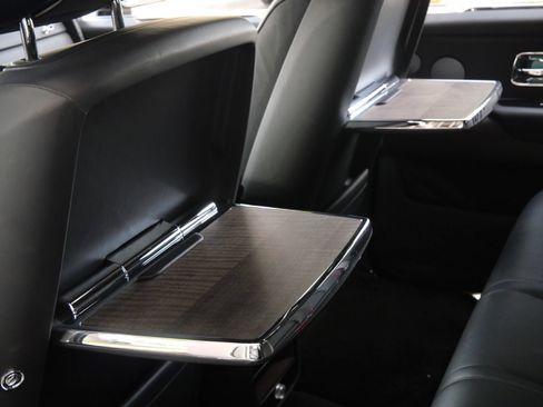 Certified 2021 Rolls-Royce Cullinan AWD/4WD image 27