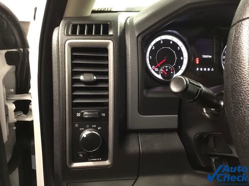 Used 2016 RAM 3500 Tradesman w/ Chrome Appearance Group image 23