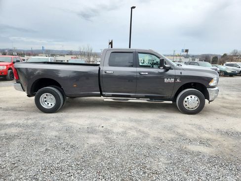 Used 2018 RAM 3500 SLT image 6