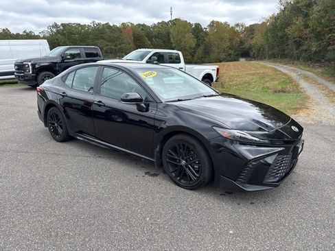 Used 2025 Toyota Camry SE image 53