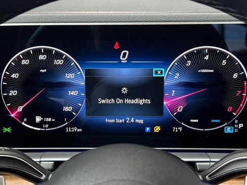 Used 2024 Mercedes-Benz GLE 350 4MATIC image 18