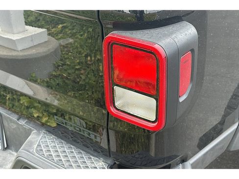 Used 2021 Jeep Gladiator Sport AWD/4WD image 7