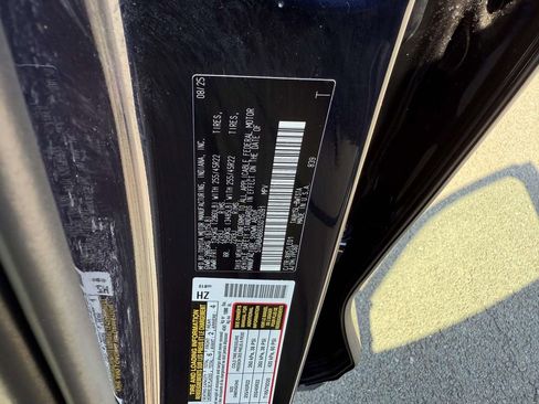 Used 2025 Lexus TX 500h AWD image 34