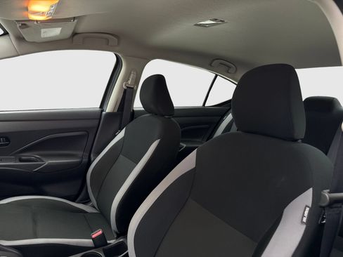 Used 2025 Nissan Versa S w/ Trunk Package FWD image 15