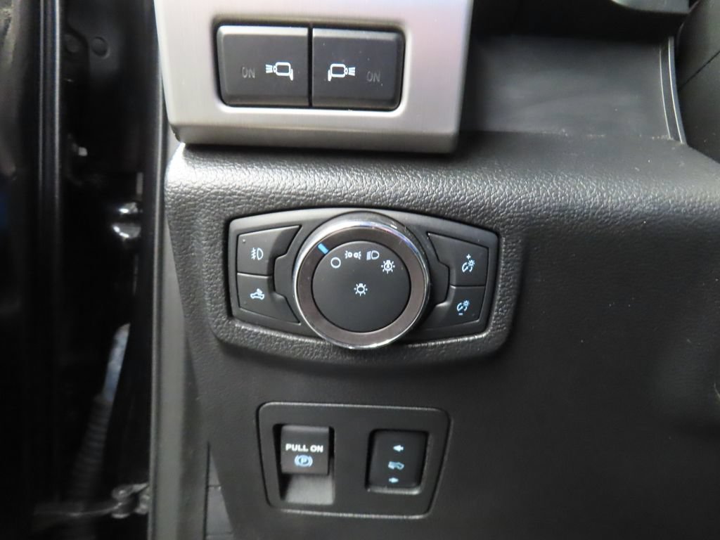 Used 2019 Ford F150 Platinum AWD/4WD image 41