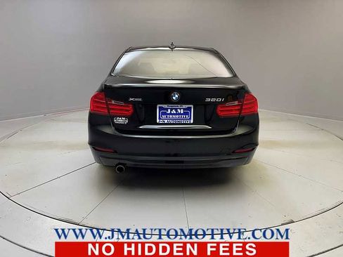 Used 2014 BMW 320i xDrive Sedan image 4