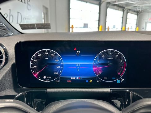 New 2026 Mercedes-Benz GLA 250 4MATIC image 9