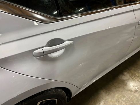 Used 2023 Nissan Altima 2.5 SR w/ SR Premium Package image 24