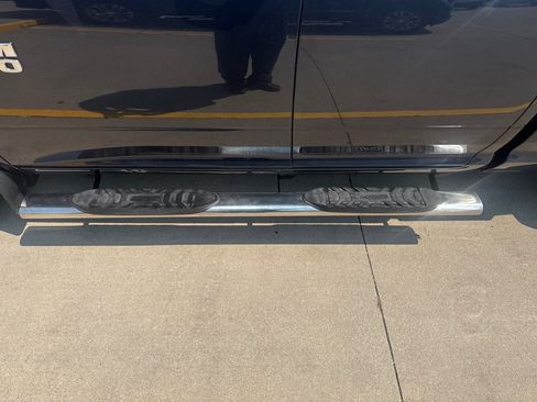 Used 2017 RAM 1500 Classic SLT AWD/4WD image 12