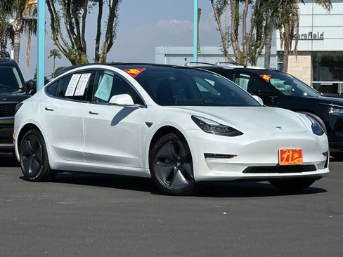 Used 2019 Tesla Model 3 Standard Range Plus RWD image 1