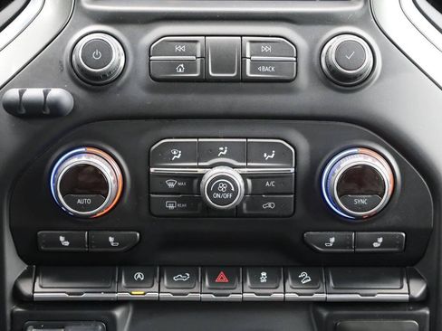 Used 2021 Chevrolet Silverado 1500 LT AWD/4WD image 21