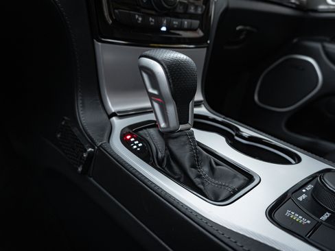 Used 2019 Jeep Grand Cherokee Trackhawk image 25