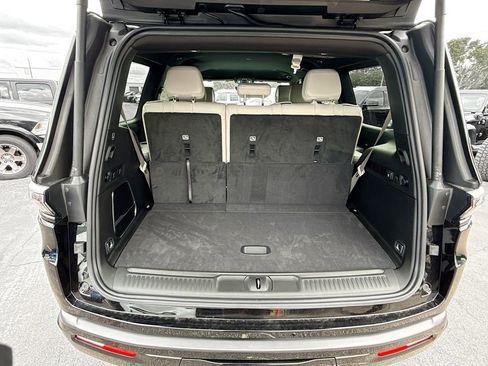 New 2026 Jeep Grand Wagoneer 2WD image 29