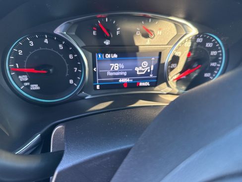 Used 2024 Chevrolet Equinox LT image 10