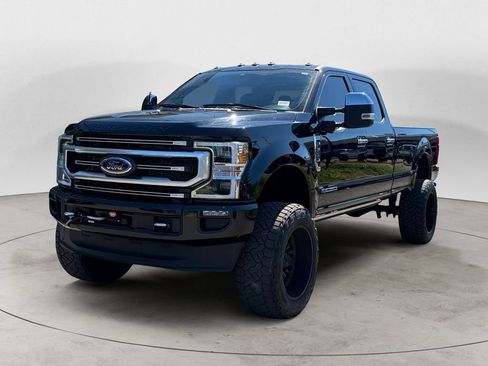 Used 2022 Ford F350 Platinum w/ FX4 Off-Road Package AWD/4WD image 1