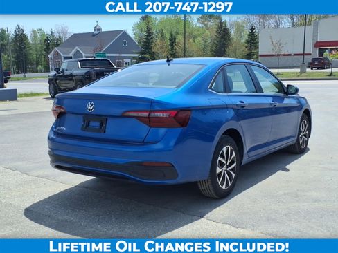 Used 2024 Volkswagen Jetta S FWD image 5
