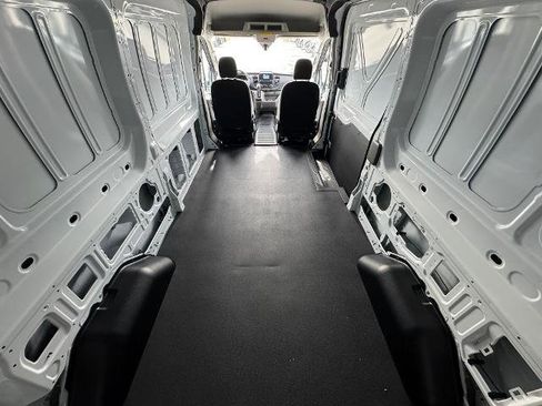 New 2025 Ford Transit 350 148 Medium Roof image 35