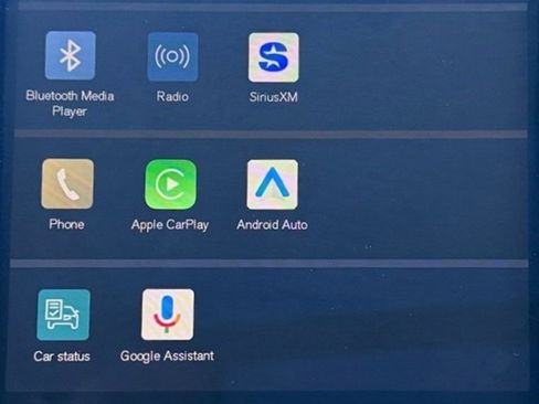 Used 2025 Volvo XC40 B5 Core image 21