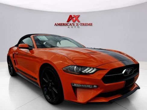 Used 2020 Ford Mustang Premium w/ Equipment Group 201A image 7