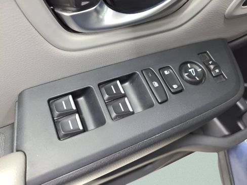 Used 2023 Honda Pilot Touring image 24