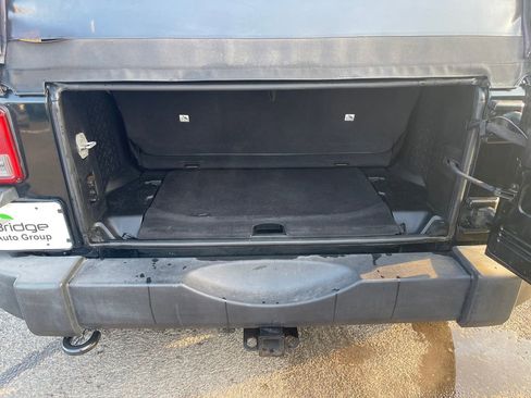 Used 2012 Jeep Wrangler Sport image 18