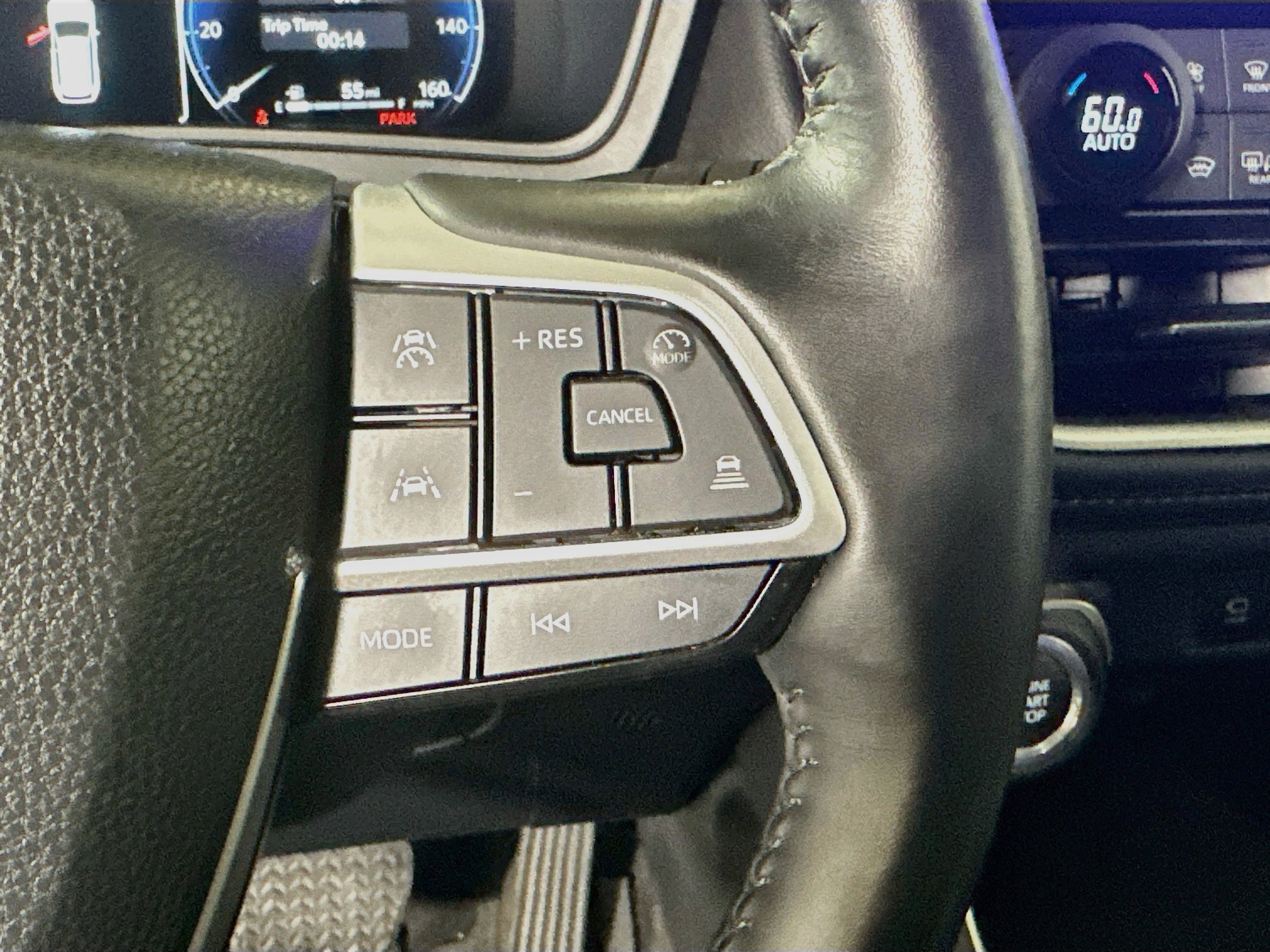 Certified 2024 Toyota Grand Highlander FWD image 17
