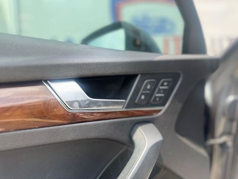 Used 2018 Audi Q5 2.0T Premium Plus AWD/4WD image 40