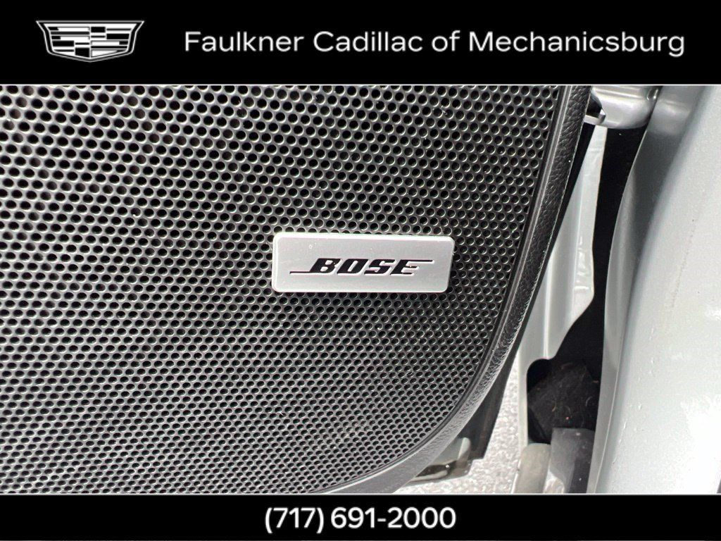 Used 2020 Buick Enclave Essence w/ Sound and Sites Package FWD image 31