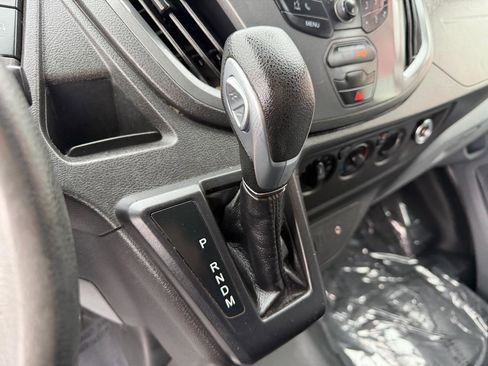 Used 2019 Ford Transit 250 148 High Roof Extended RWD image 21