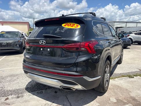 Used 2023 Hyundai Santa Fe SEL w/ Premium Package FWD image 3