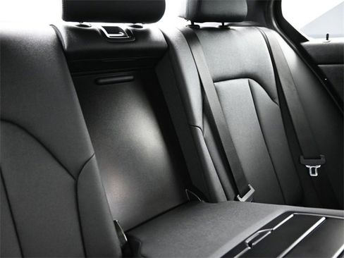 Used 2020 BMW 330i Sedan w/ Convenience Package image 21