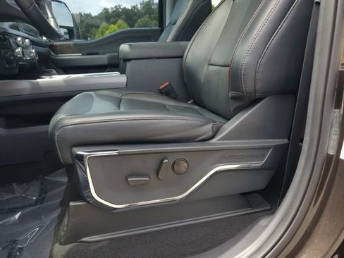 Used 2024 Ford F250 Lariat w/ Lariat Ultimate Package AWD/4WD image 20