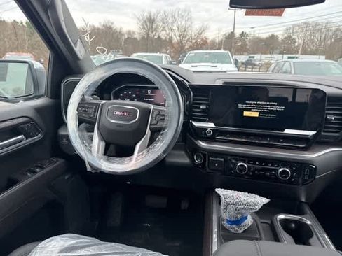 New 2026 GMC Sierra 1500 SLT w/ SLT Premium Plus Package image 14