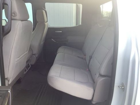 Used 2021 GMC Sierra 1500 SLE image 36