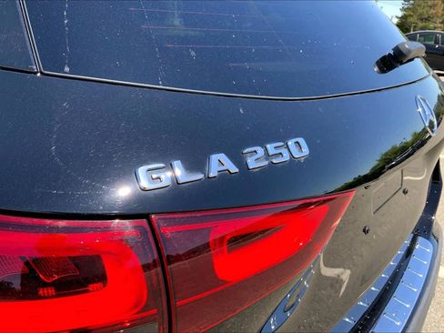Certified 2023 Mercedes-Benz GLA 250 4MATIC image 10