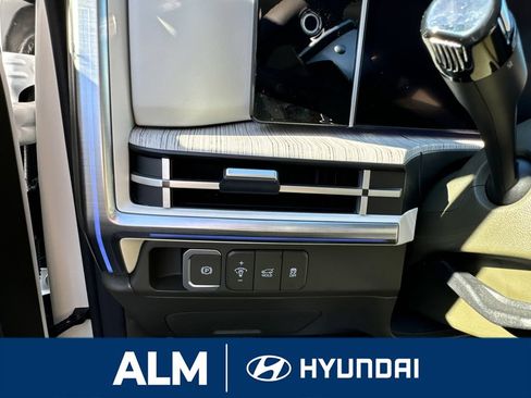 New 2025 Hyundai Santa Fe Calligraphy FWD image 20